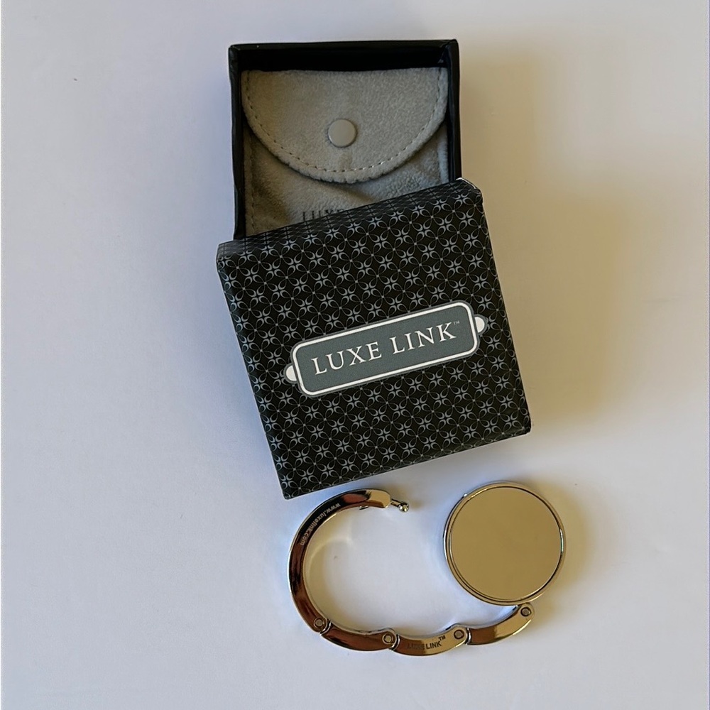 Luxe Link Handbag Holder